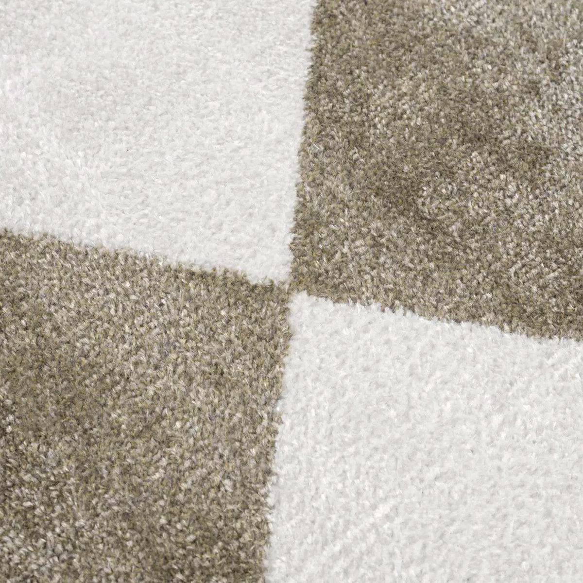 Ulric Green Diamond Washable Area Rug, photo 14 of 15