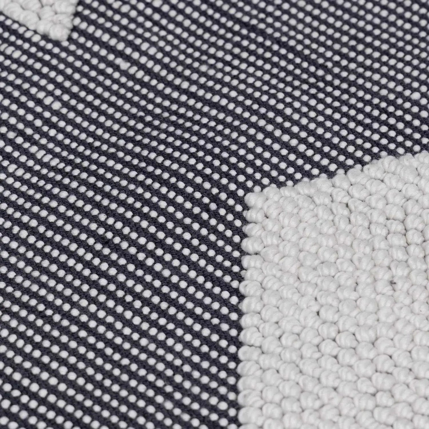 Mantee Area Rug - Clearance by Boutique Rugs