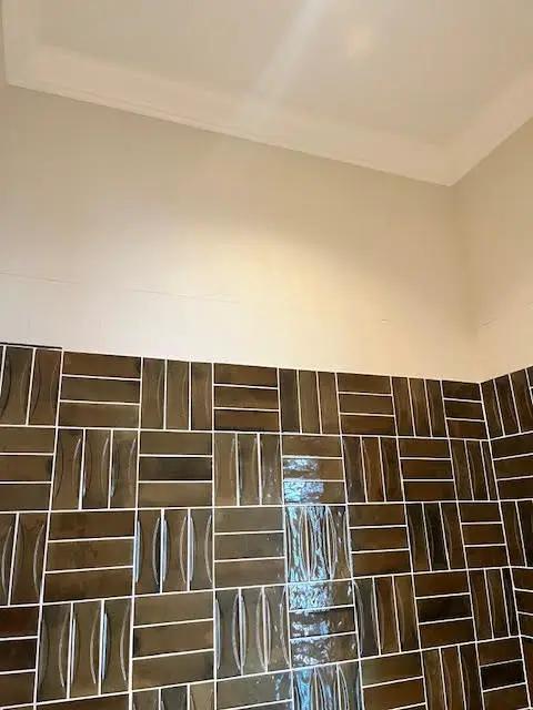 Olive Green 2.5x8 Glossy Ceramic Subway Tile (38 pack, 5.38 sq ft/case) by Apollo Tile