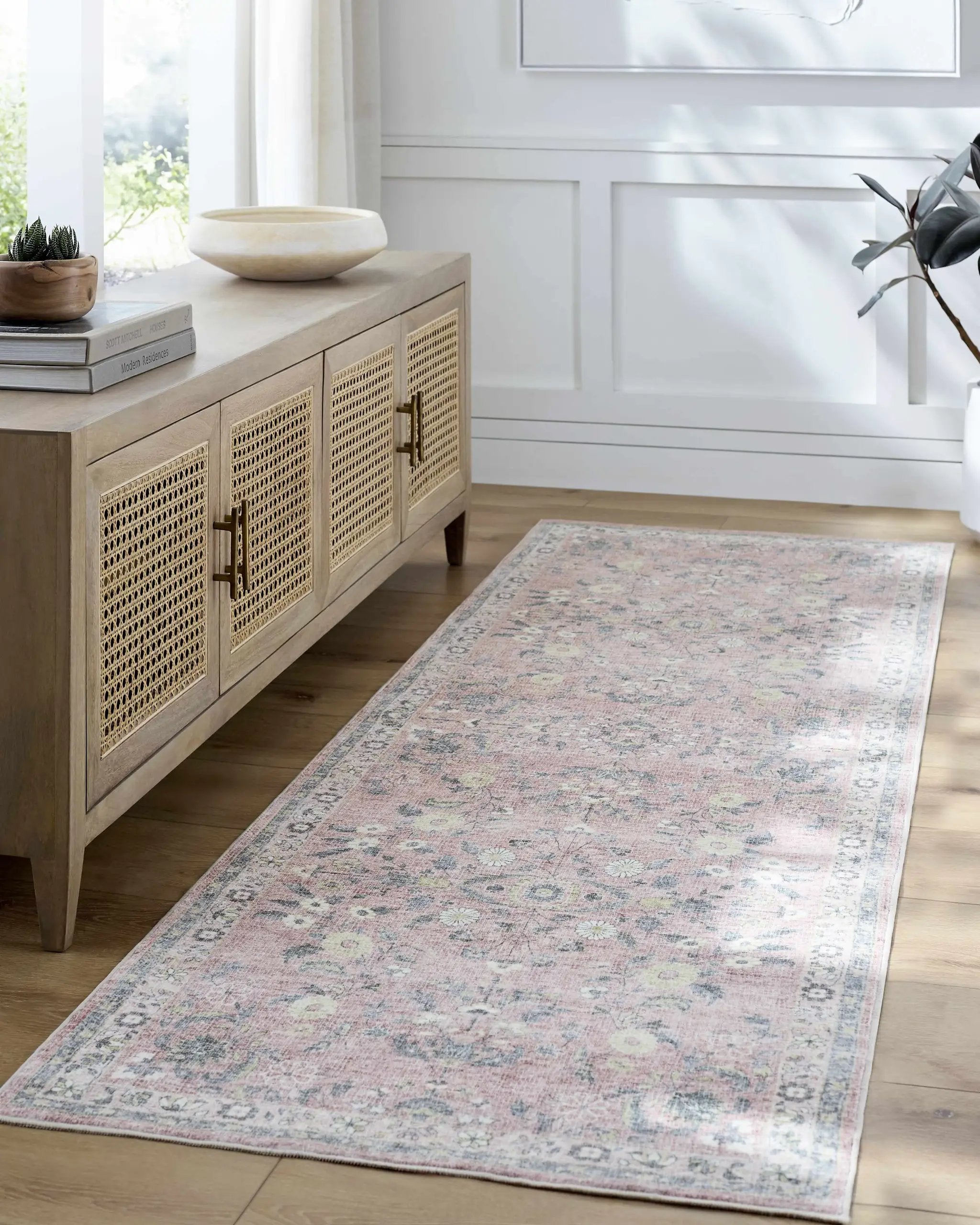 Meyly Pink Washable Area Rug by Boutique Rugs