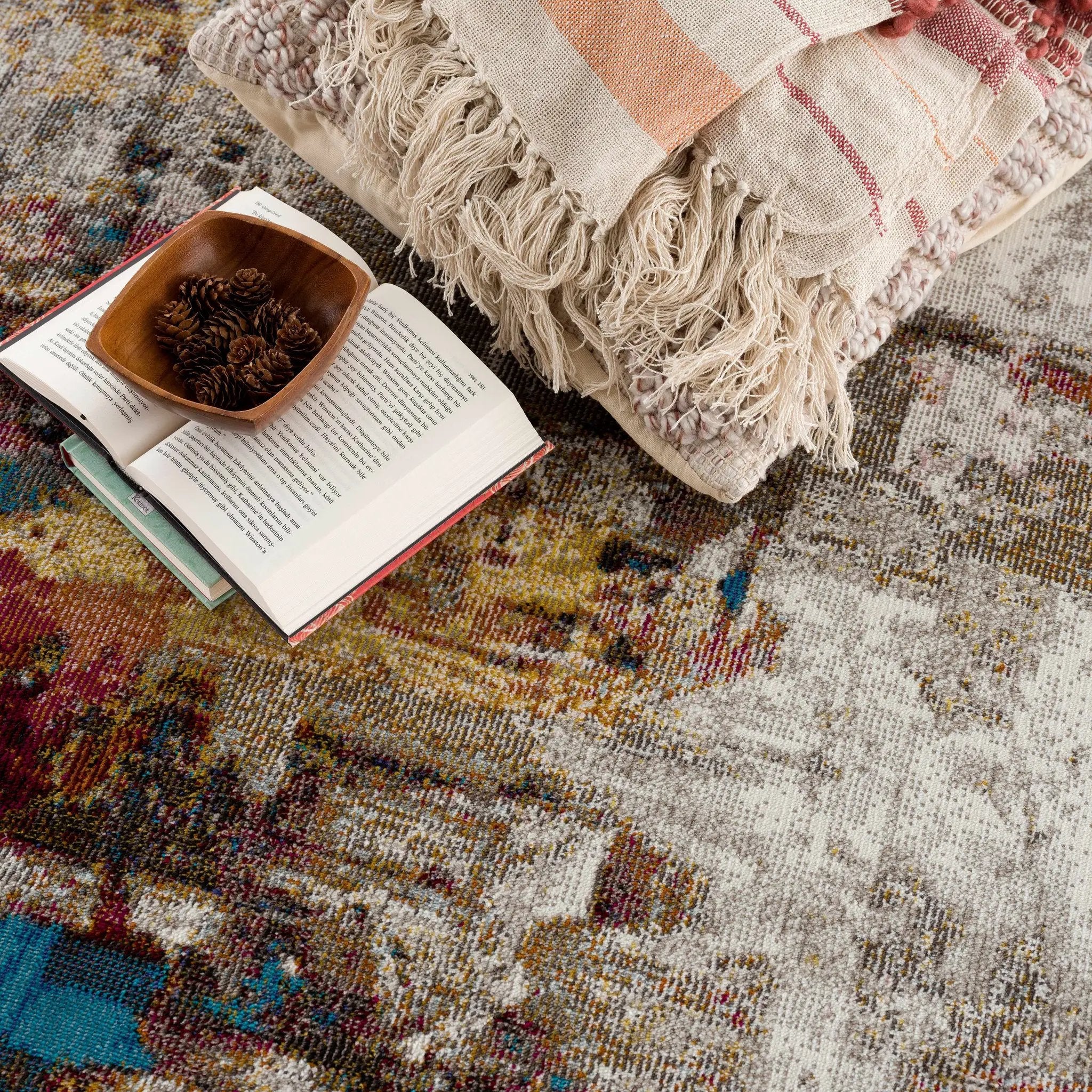 Mardin Abstract Area Rug - Clearance by Boutique Rugs