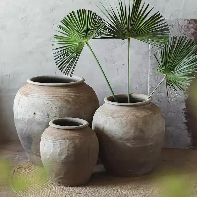 Round Earthenware Pot