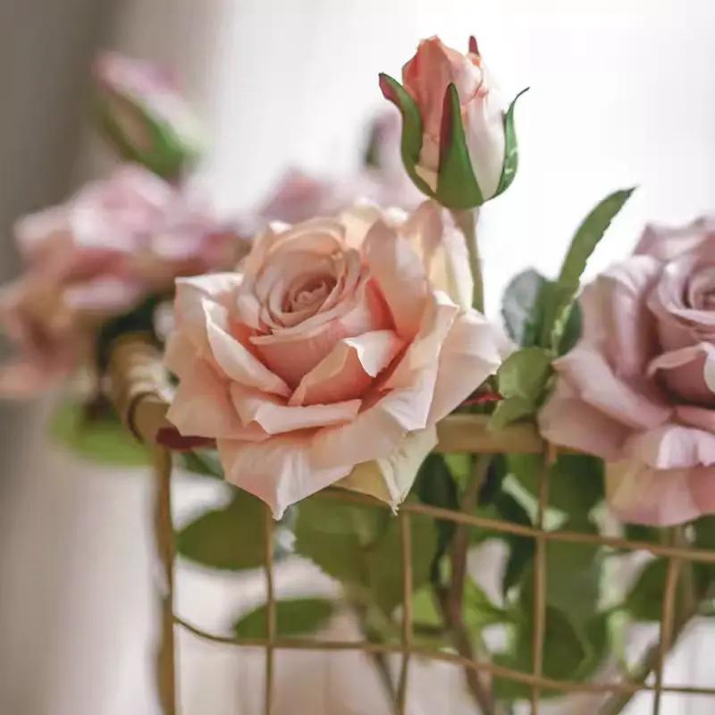 Rolled Edge American Rose Stem 18" Tall by RusticReach