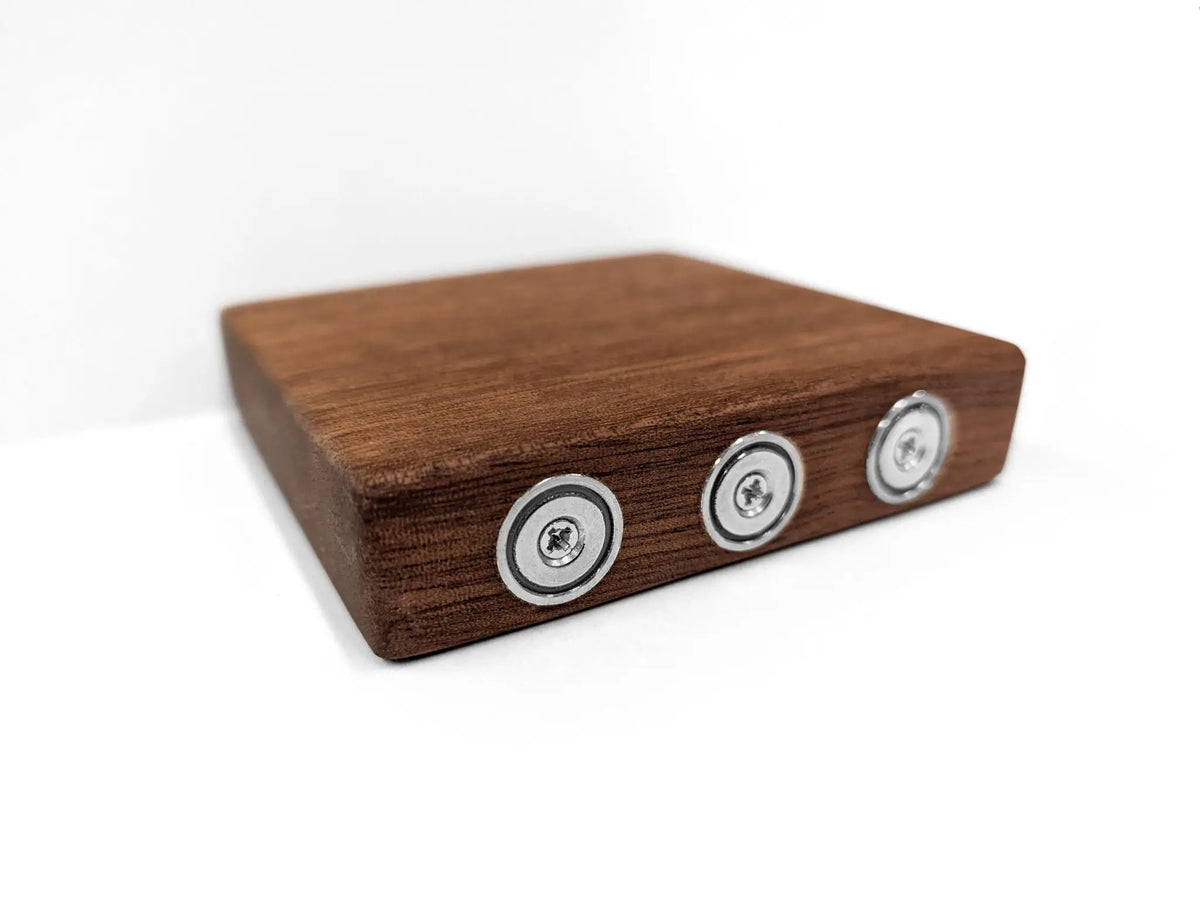 Magnetic Square Shelf in Oak, photo 4 of 5