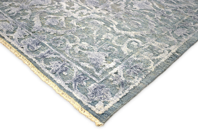 Modern Silver And Gray Hand Knotted Bamboo Silk 8x10 Area Rug by The Rug Decor
