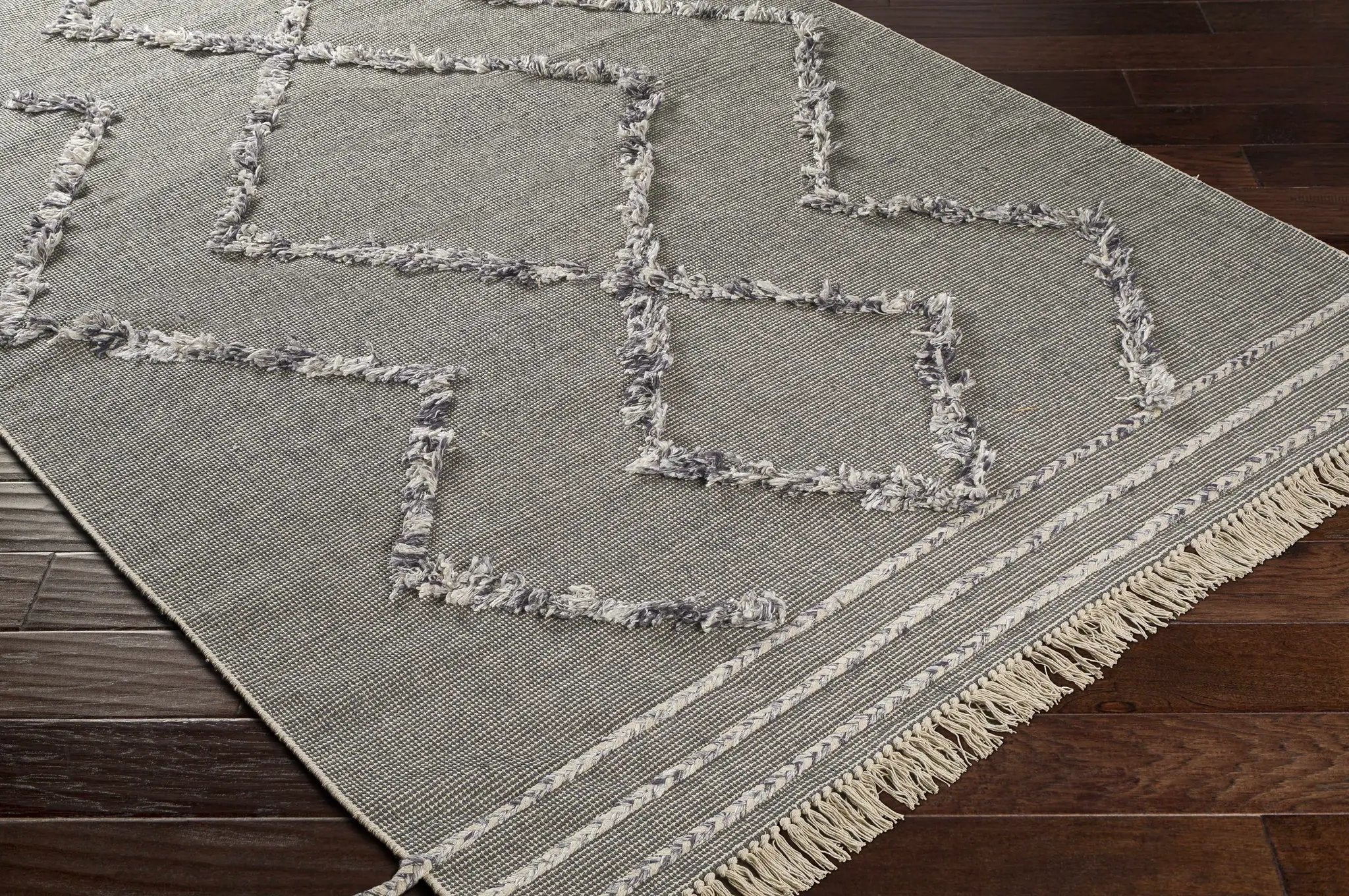 Needville Gray High-Low Rug - Clearance by Boutique Rugs