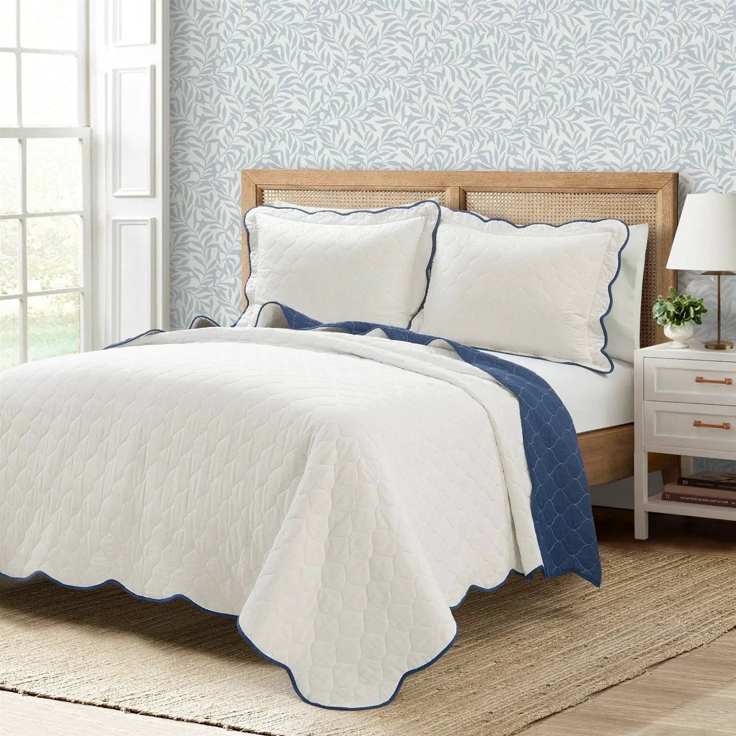Full/Queen White Navy Scalloped Edge Reversible Thin Light Quilt Set by HomePacific