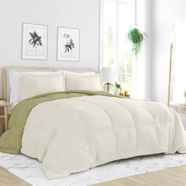 Full/Queen 3-Piece Microfiber Reversible Comforter Set in Sage Green/Cream by HomePacific