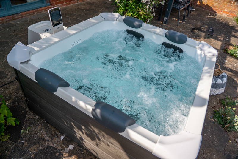 MSPA | OSLO | Frame Series | Rigid Hot Tub & Spa | Light up the night | Upto 6 Person, photo 29 of 39
