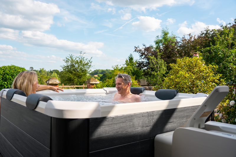 MSPA | OSLO | Frame Series | Rigid Hot Tub & Spa | Light up the night | Upto 6 Person, photo 13 of 39