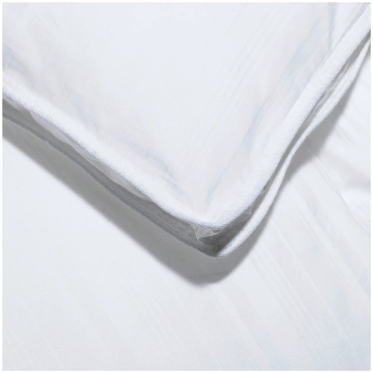 King size 100-Percent Cotton Medium Warmth Down Alternative Comforter by HomePacific