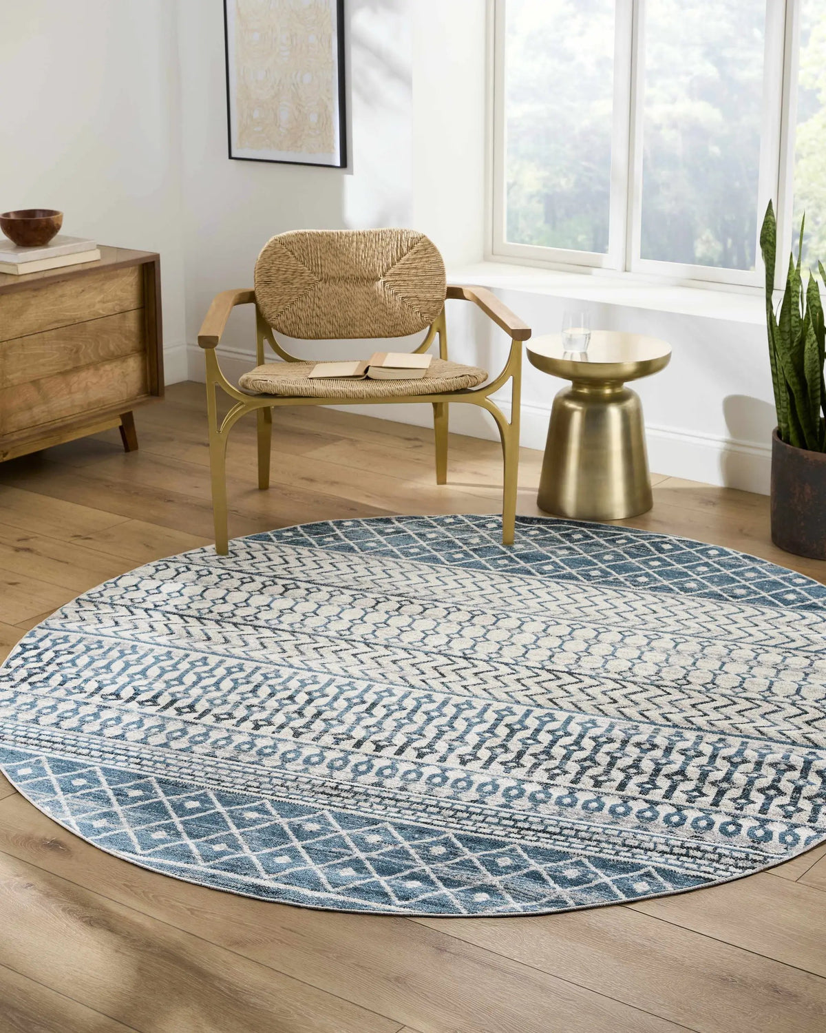 Pinamopoan Washable Area Rug - Clearance, installed in a room 4