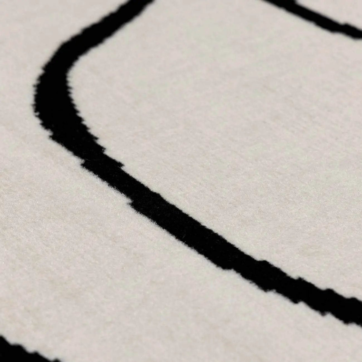 Eilir Modern Low Profile Boho Rug, photo 15 of 15