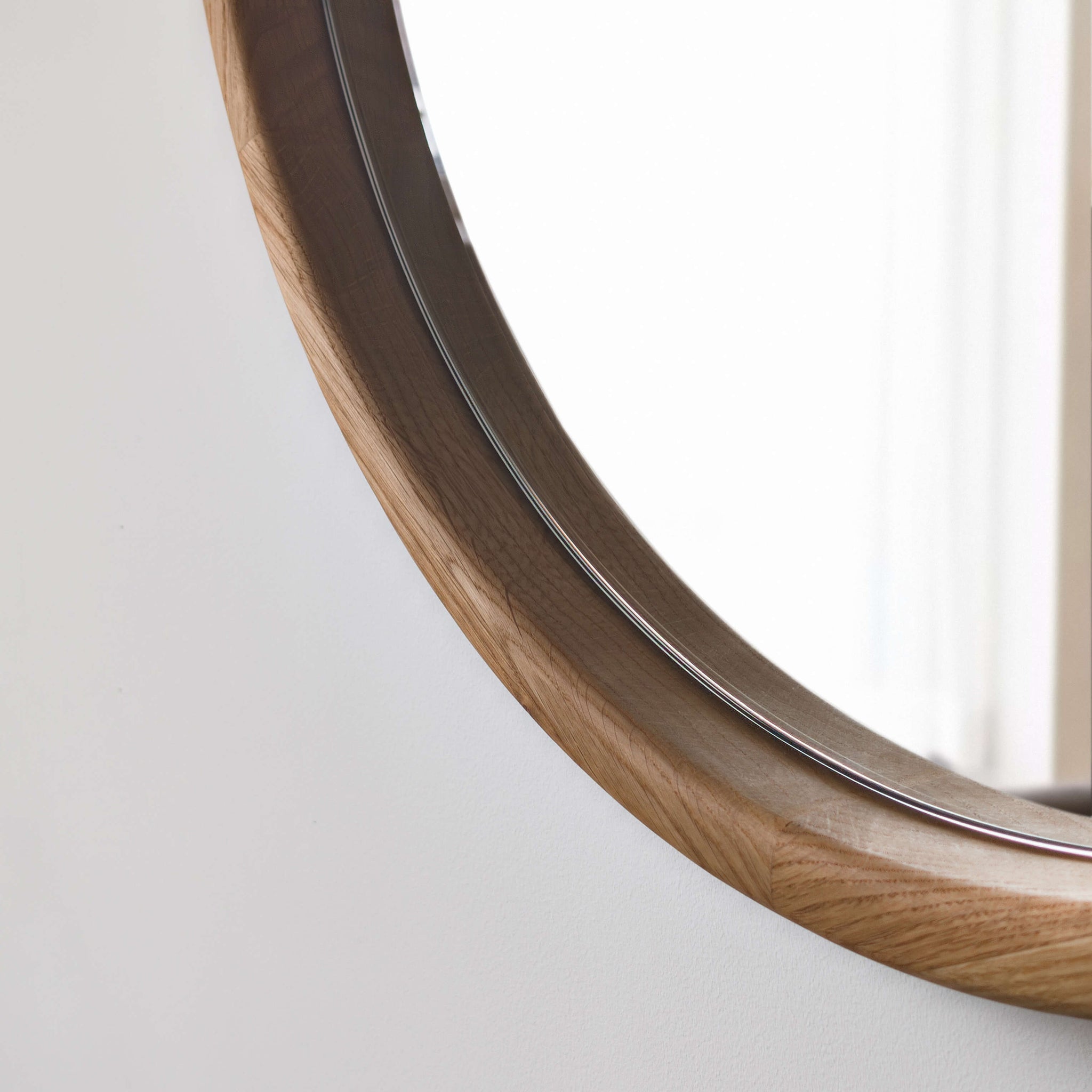 THE KOLO - mirror by VARBROS