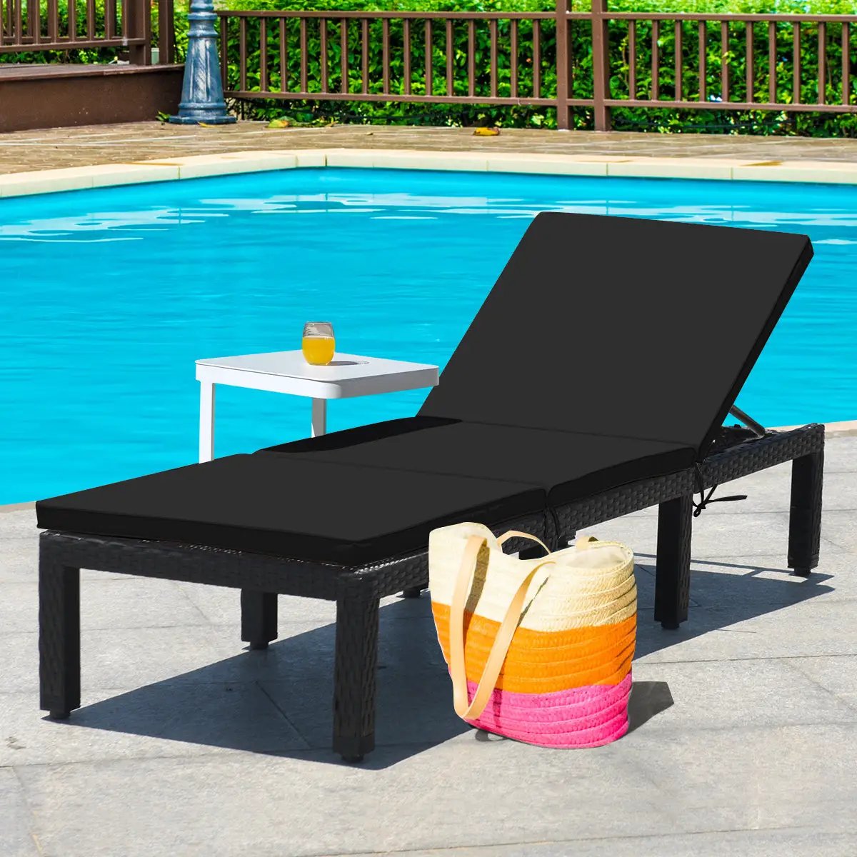 Patio Rattan by DirectDeals