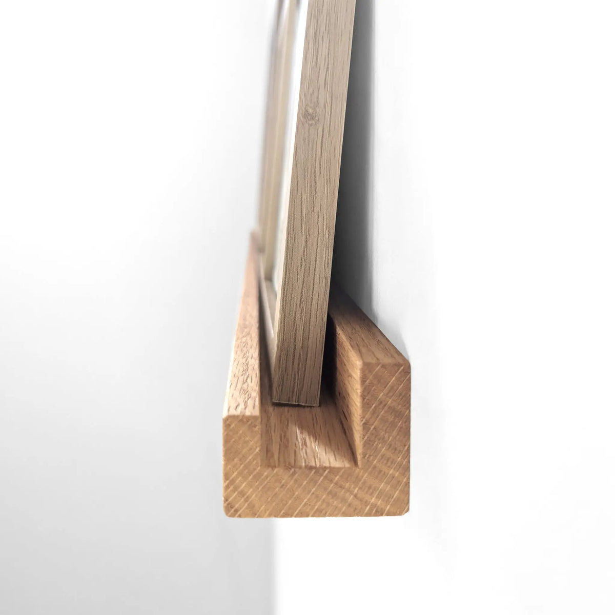 Picture Ledge Display Shelf, photo 7 of 11