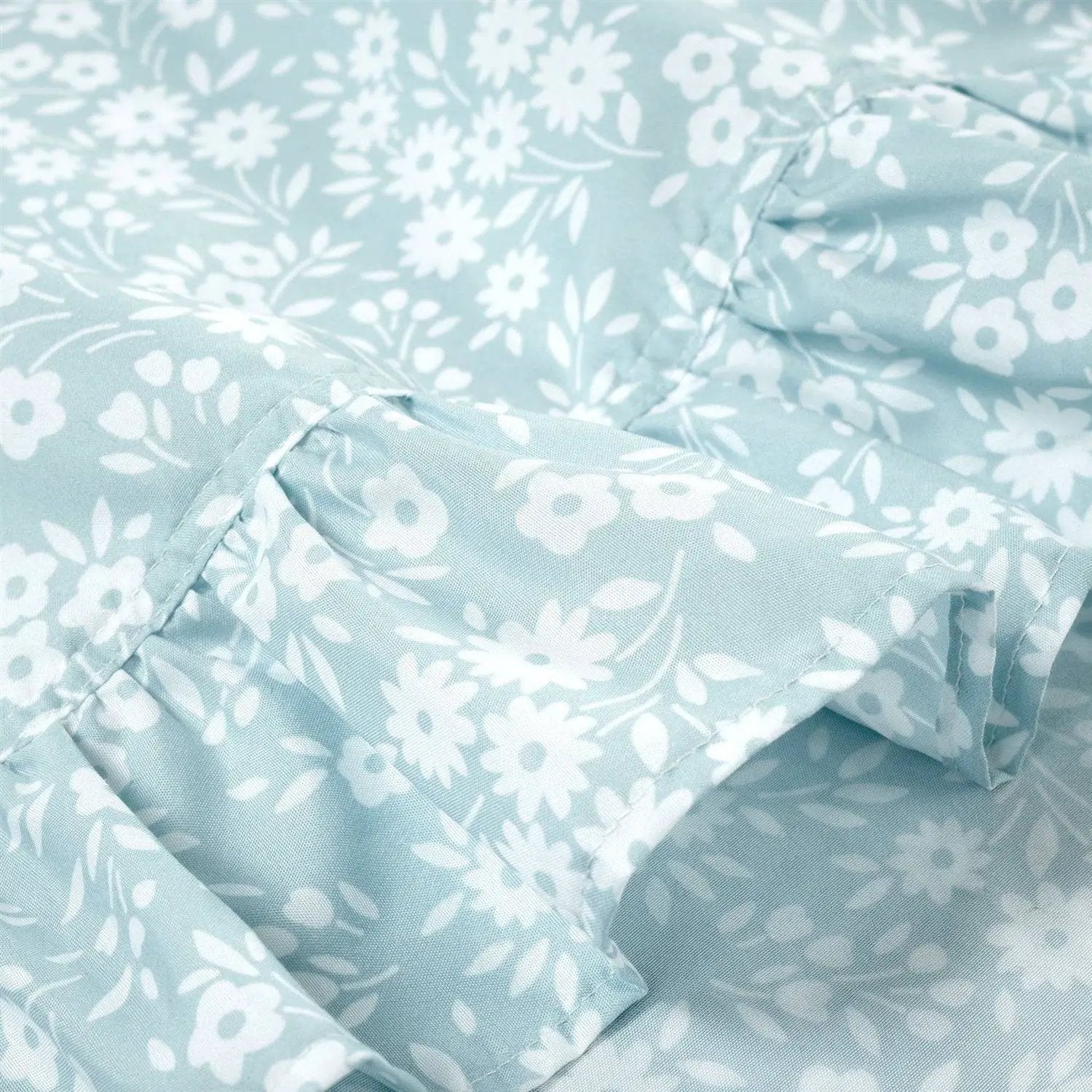 Queen Size Polyester Blue Ruffle Floral 6 Piece Sheet Set by HomePacific