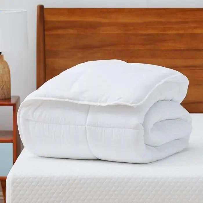 Queen Size Cozy All Seasons Plush White Polyester Down Alternative Comforter by HomePacific