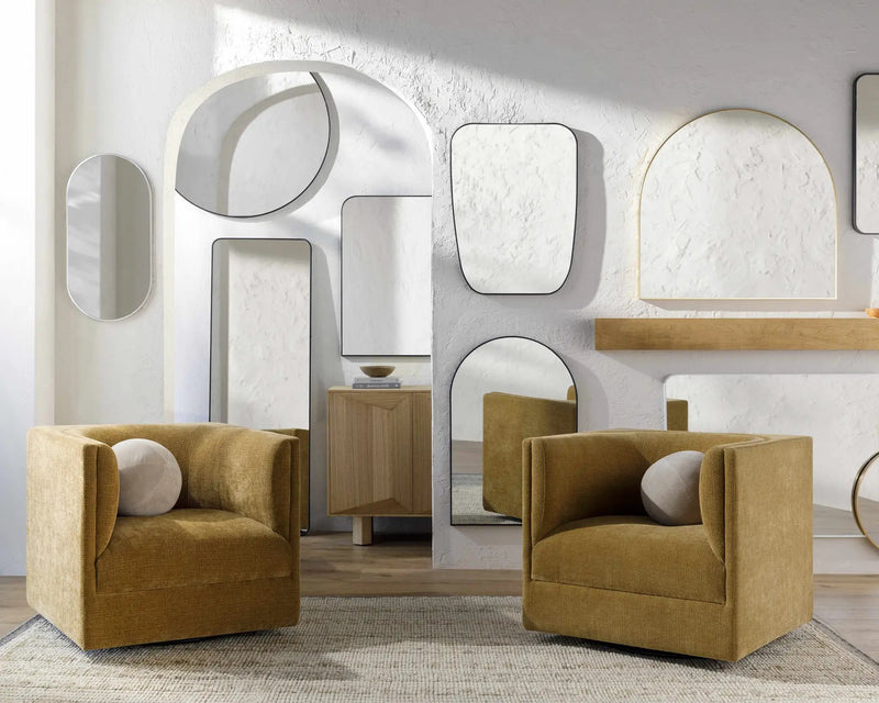Yagodnoye Mirror by Boutique Rugs