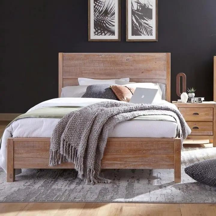 FarmHome Rustic Solid Pine Platform Bed in Queen Size by HomePacific