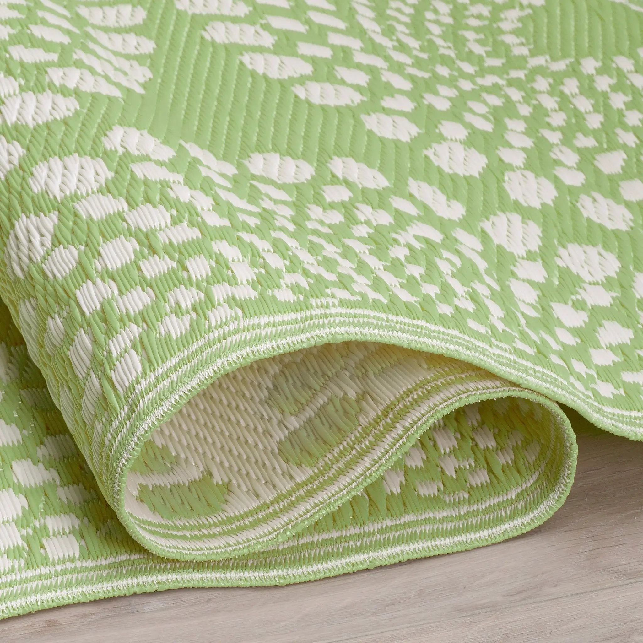Rio - Green Outdoor Rug for Patio by Fab Habitat