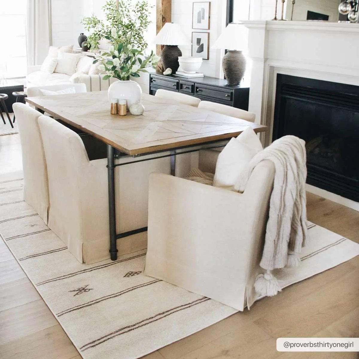Rivi Machine Woven Becki Owens x LIVABLISS BORC-2300 Area Rug by Boutique Rugs