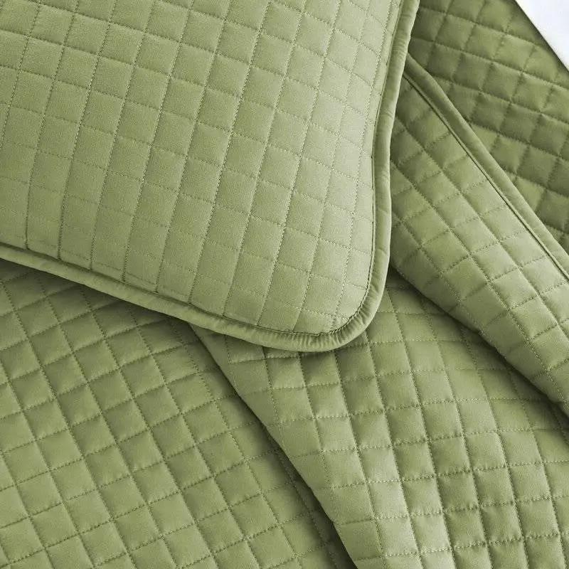 Twin/Twin XL Lightweight Sage Ultra Soft 2-Piece Microfiber Quilt Set by HomePacific