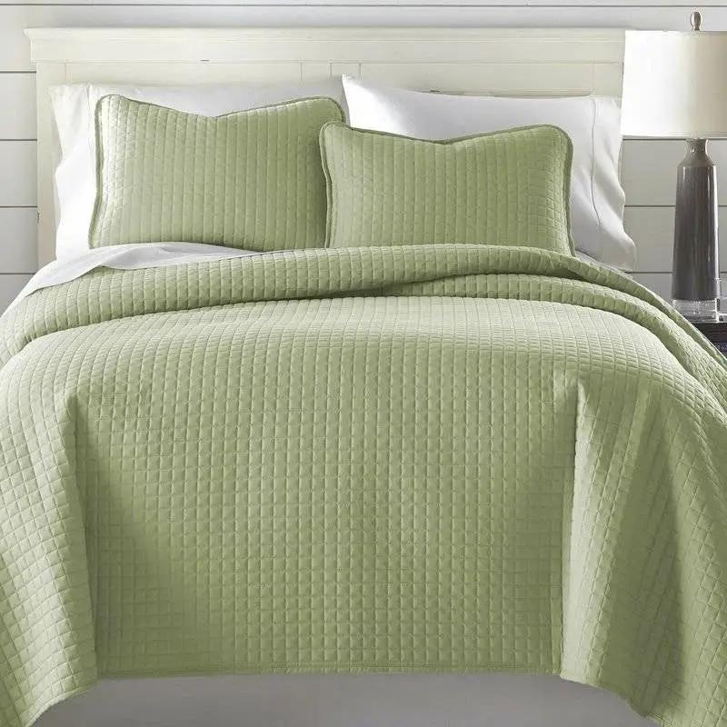 Full/Queen Lightweight Sage Ultra Soft 3-Piece Microfiber Quilt Set by HomePacific