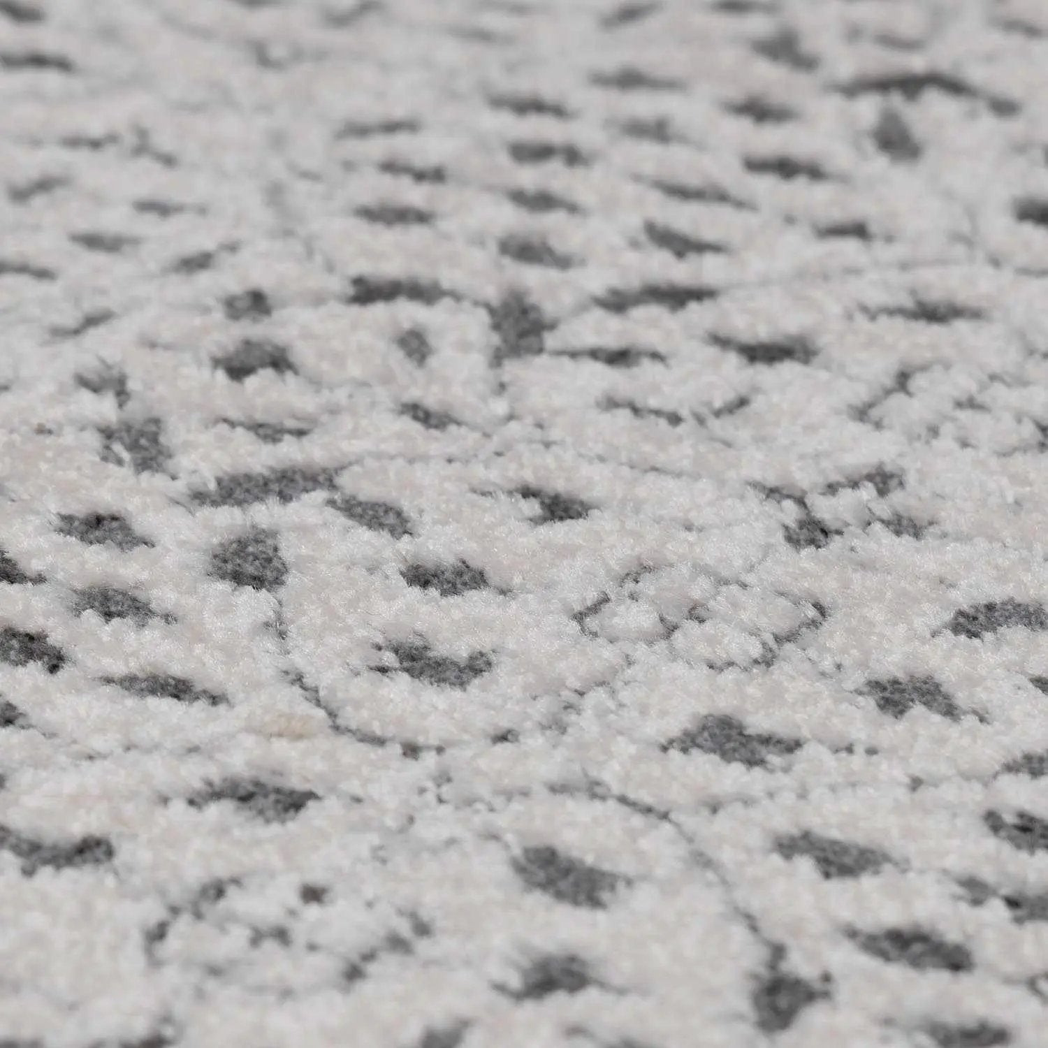 Sattley Area Rug by Boutique Rugs