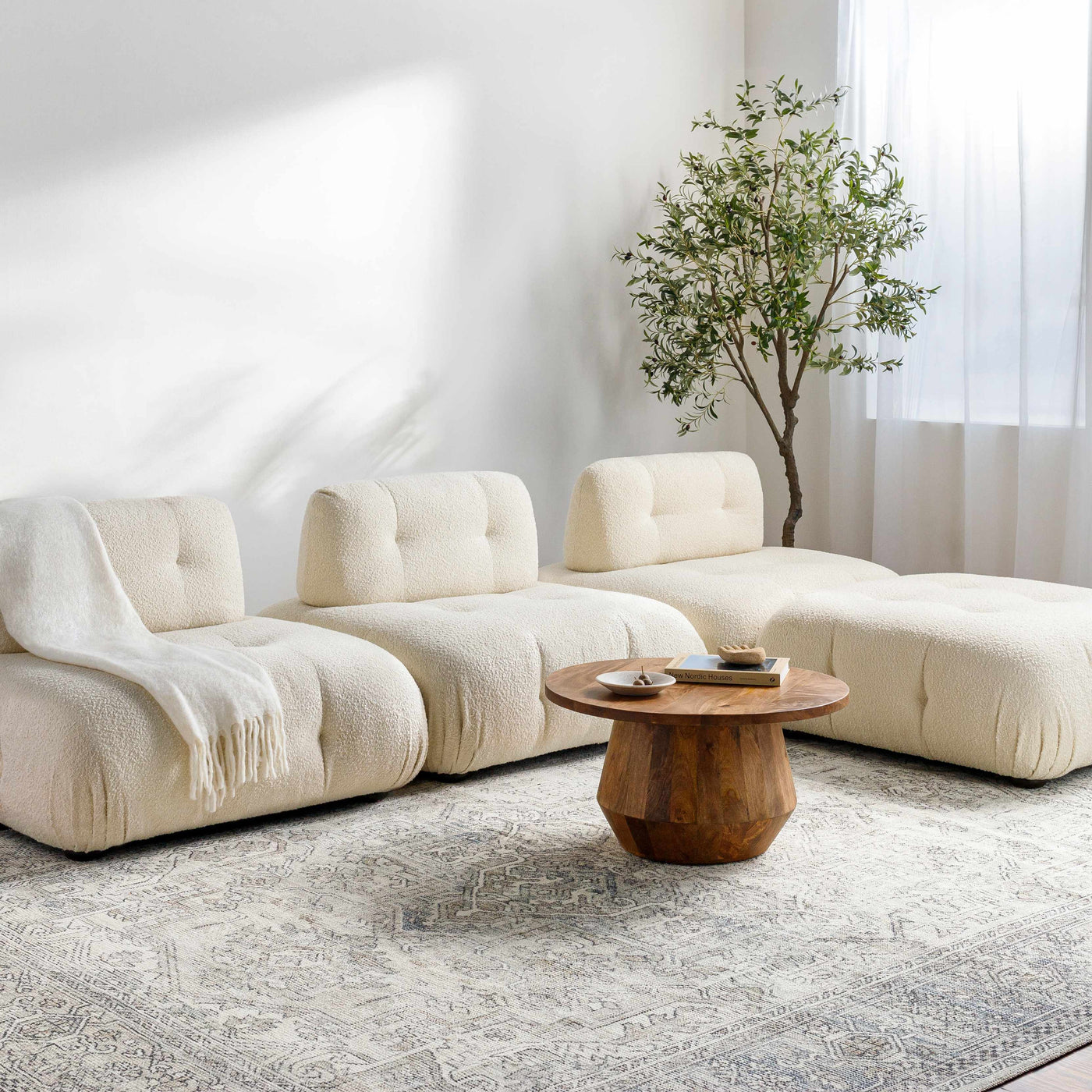 Margot Machine Woven Becki Owens x LIVABLISS BOSC-2300 Area Rug by Boutique Rugs