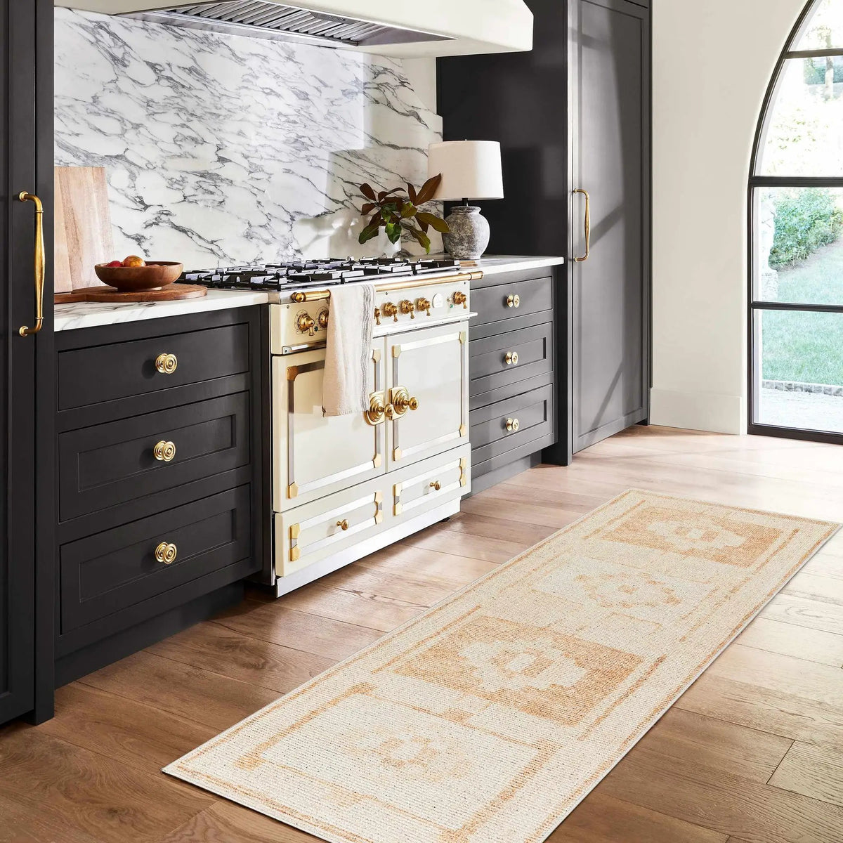 Solana Machine Woven Becki Owens x LIVABLISS BOOC-2300 Area Rug, installed in a room 2