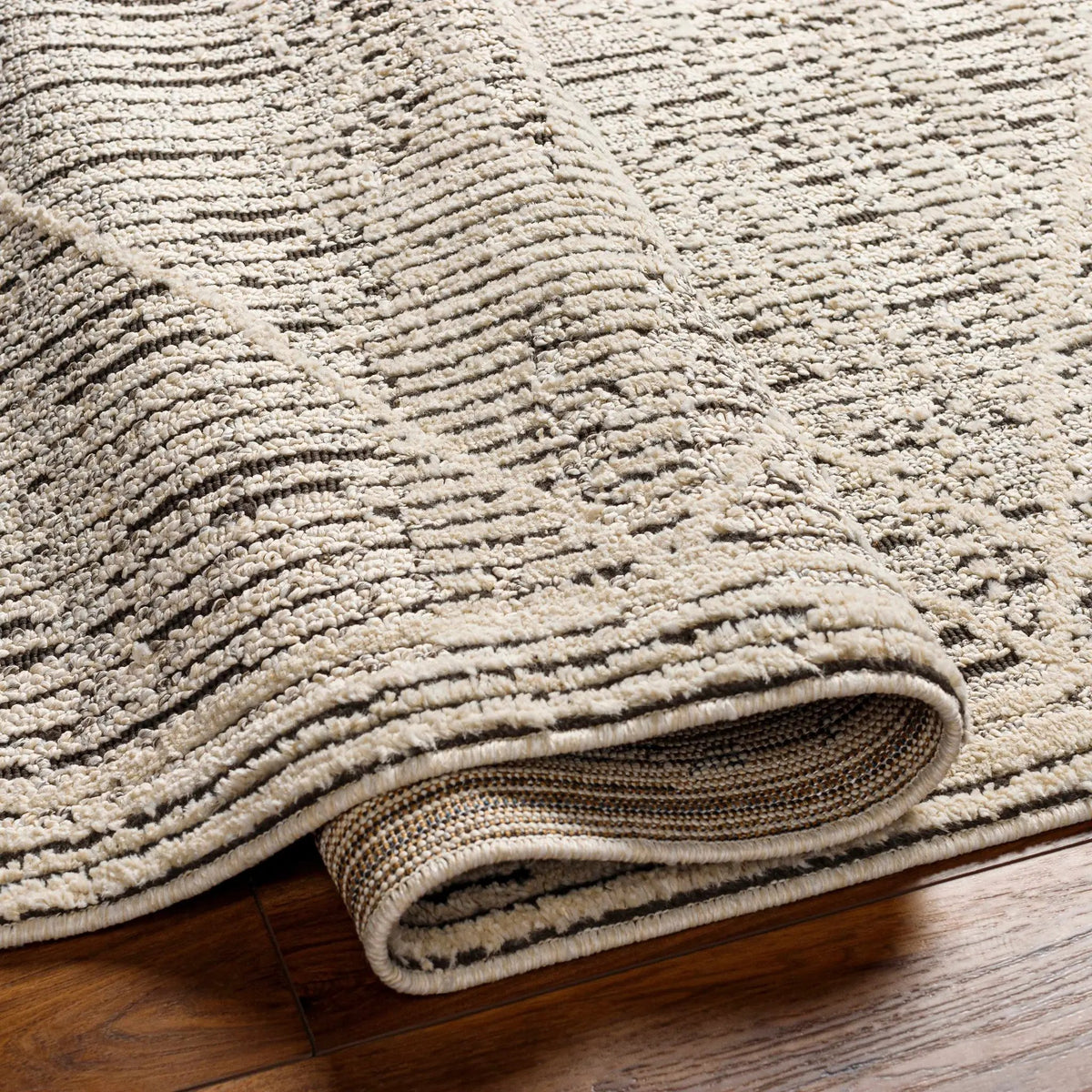 Luuk Area Rug, photo 6 of 9