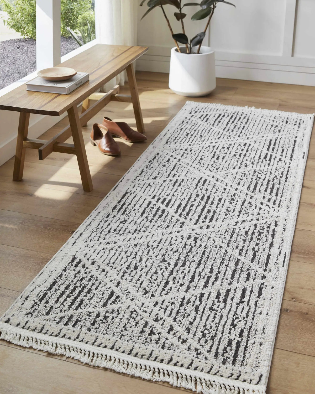 Luuk Area Rug, installed in a room 2