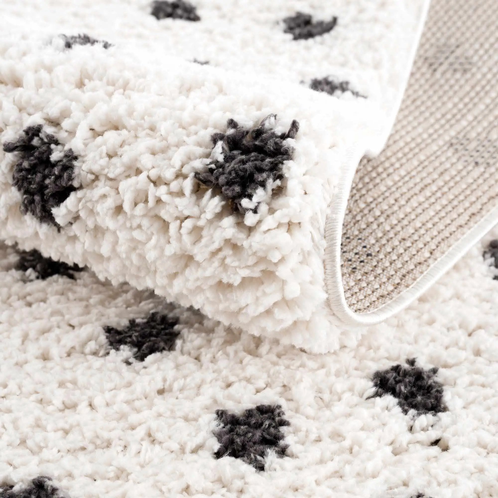Chaia Dotted Black & White Plush Rug - Clearance by Boutique Rugs