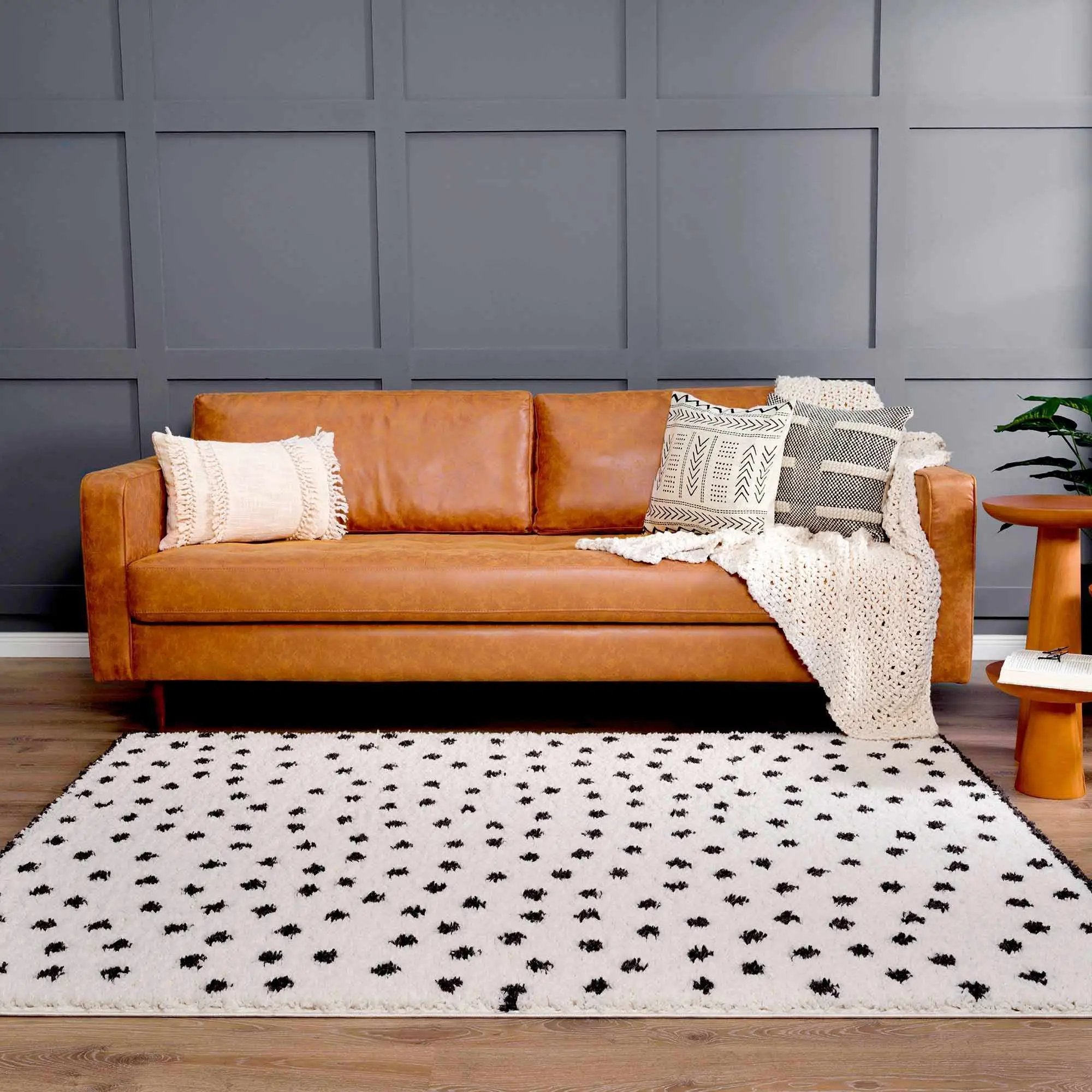 Chaia Dotted Black & White Plush Rug - Clearance by Boutique Rugs