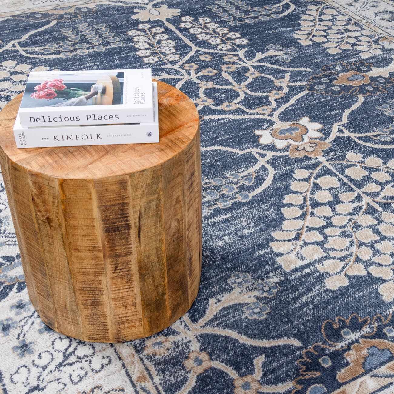 Scalby Area Rug by Boutique Rugs