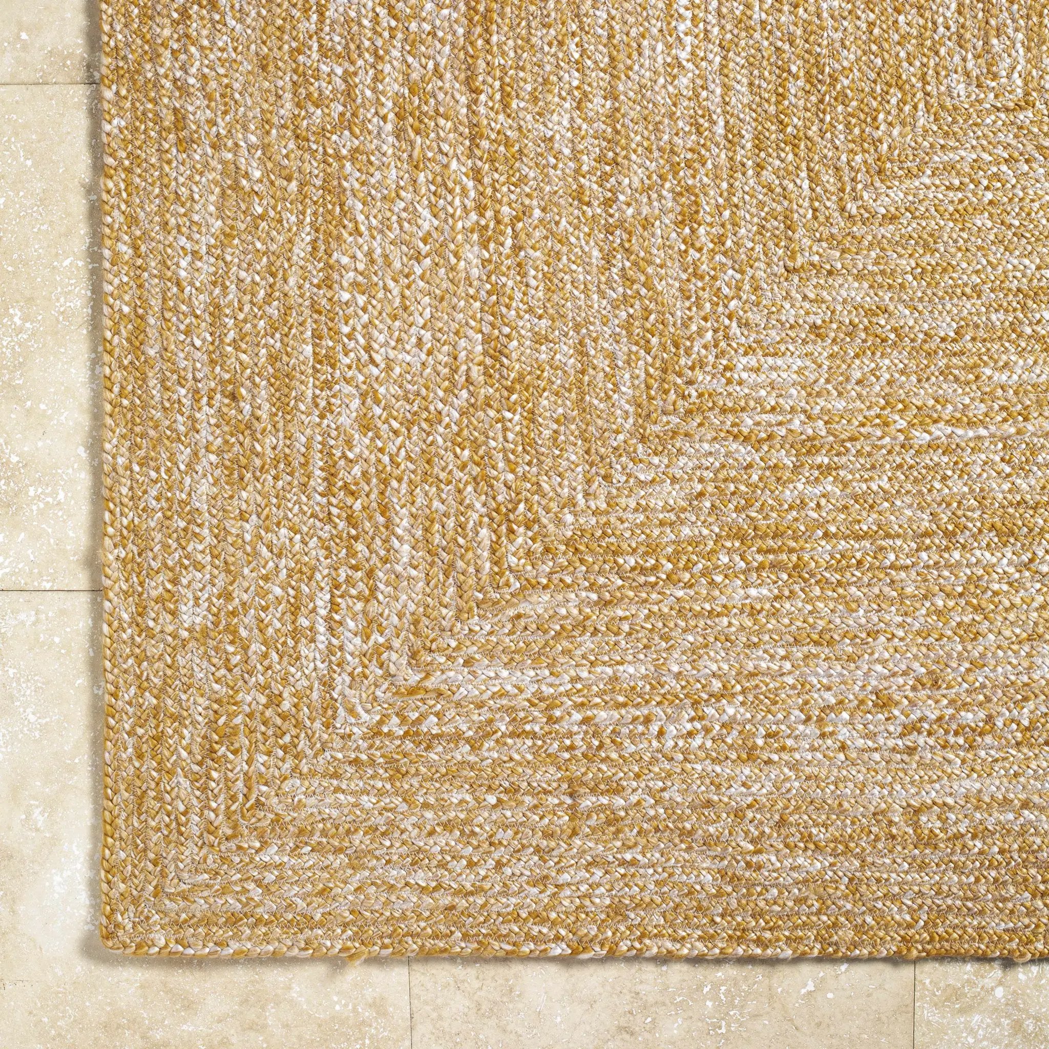 Kenyi Camel Area Rug - Clearance by Boutique Rugs
