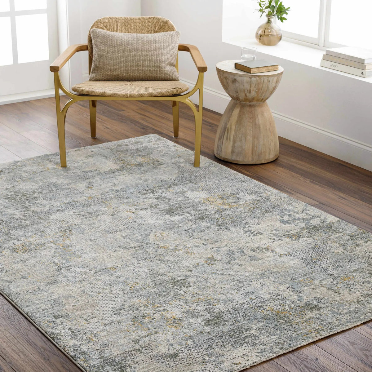 Pizi Textured Rug with Fringes, installed in a room 3