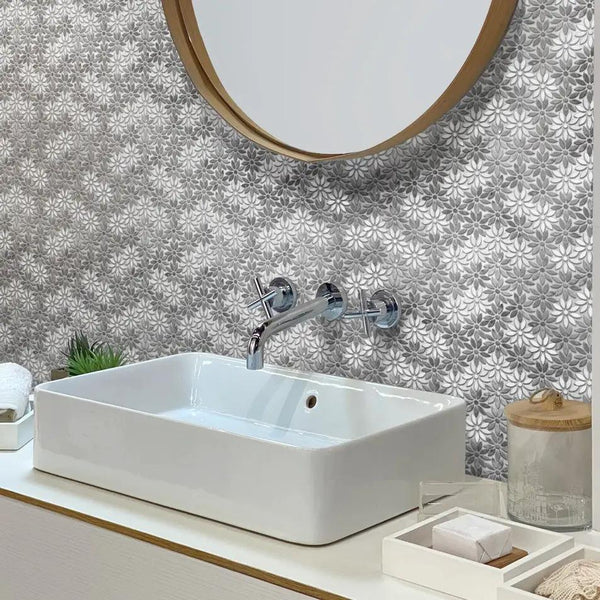 Carrara Grey Eastern White 11x12 Polished Multi-shaped Marble Mosaic Tile (5 pack, 4.46 sq ft/case)