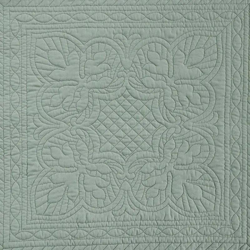 King Size 3 Piece Reversible Scalloped Edges Microfiber Quilt Set in Seafoam by HomePacific