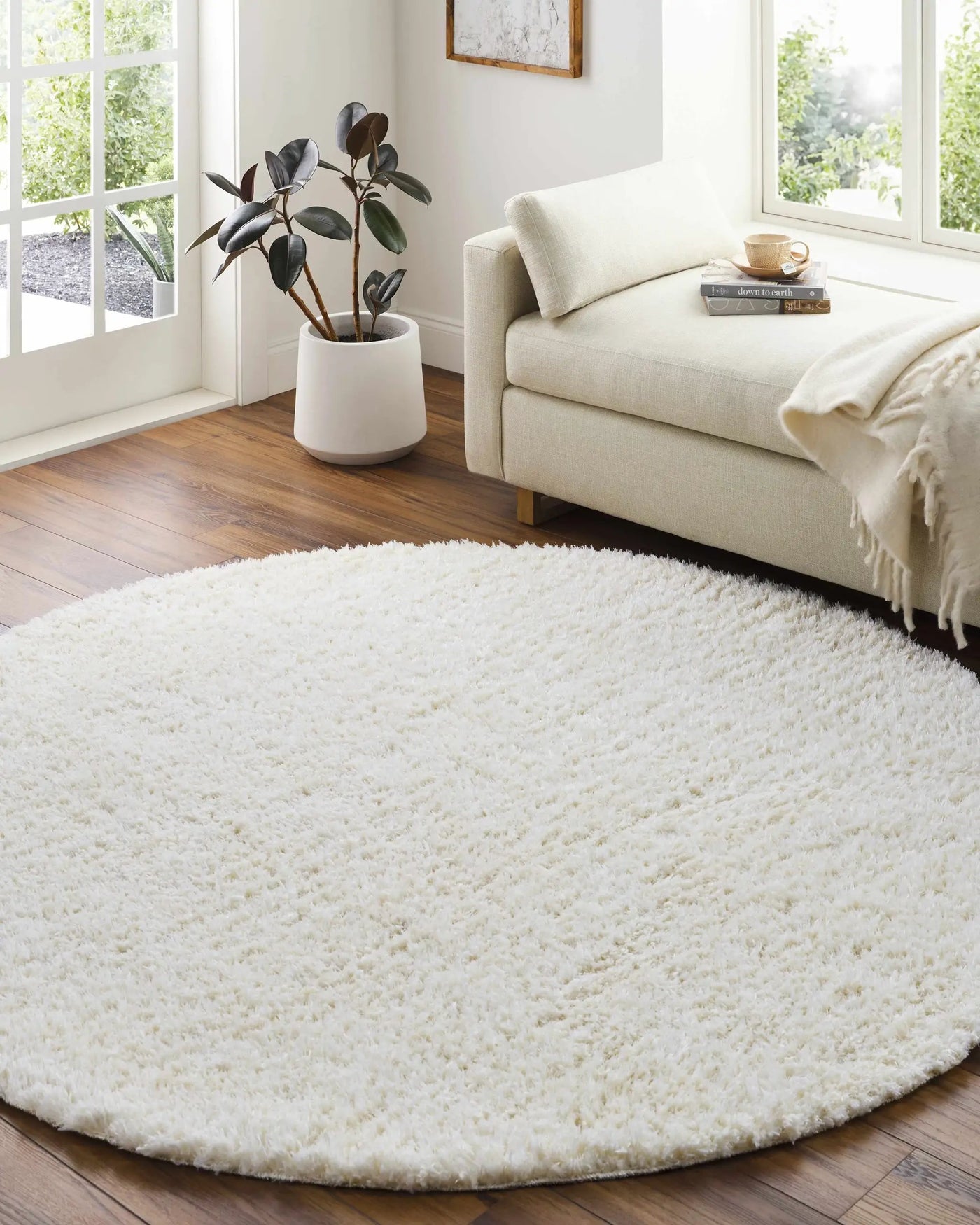 Siari Solid Cream Plush Rug by Boutique Rugs