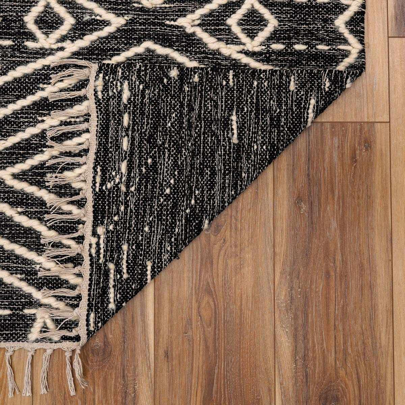 Skedee Area Rug - Clearance by Boutique Rugs