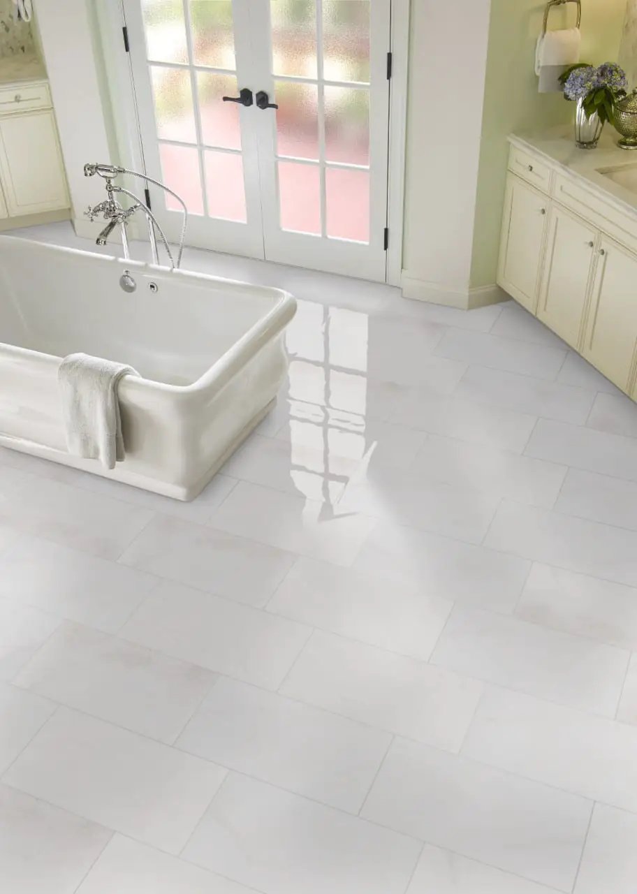 Bianco Dolomite Polished Pattern Marble Mosaics LYNXP in a finished room