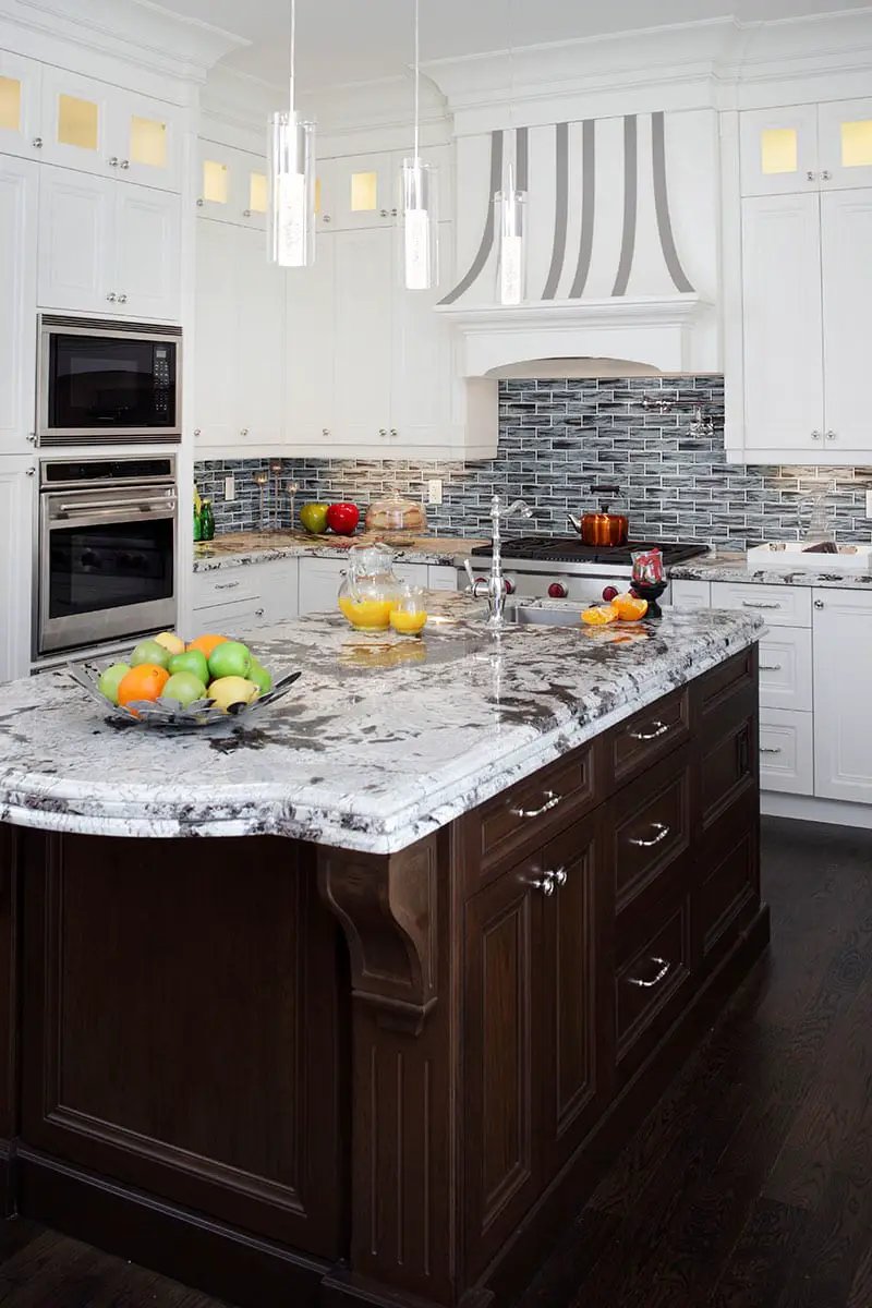 Verde Subway Tile 2x6 Glass Mosaics by MSI Surfaces