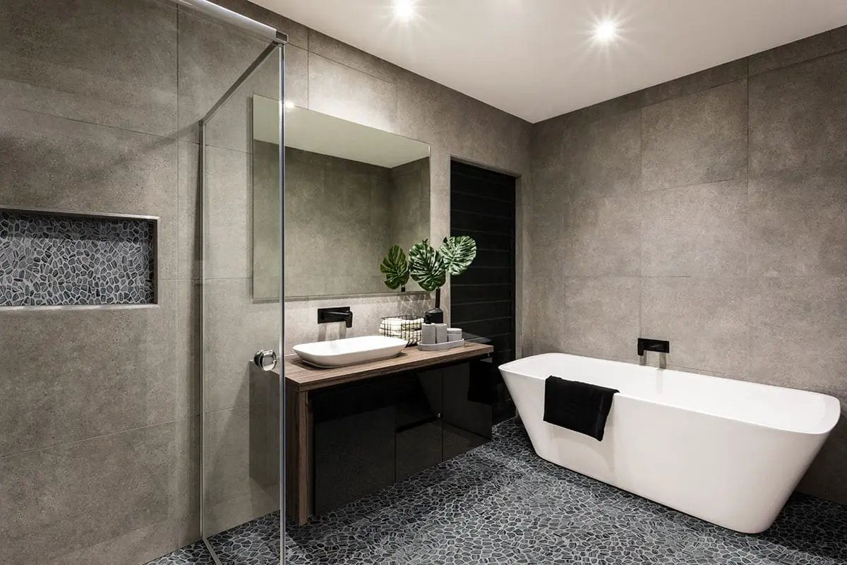 Henley Pebble Tumbled Pattern Marble Mosaics by MSI Surfaces