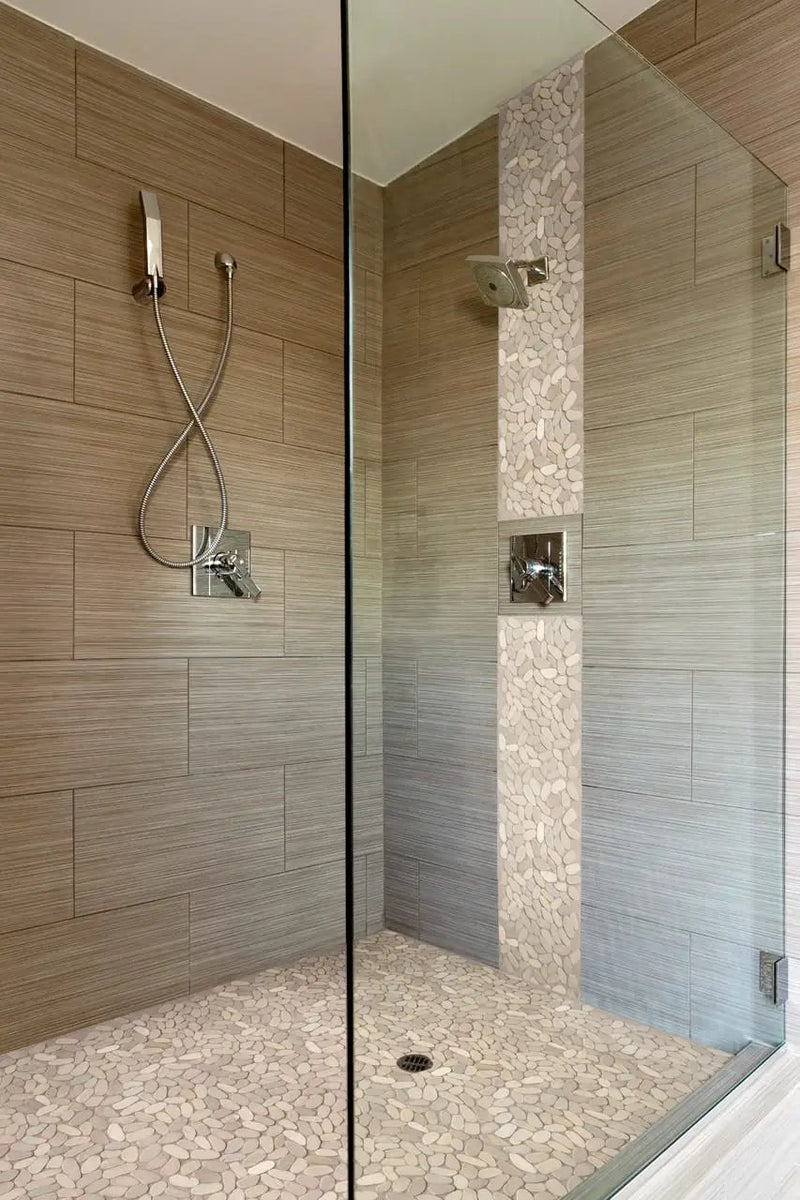 Mix River Pebbles Pattern 10mm Tumbled Quartzite Mosaics in a finished room