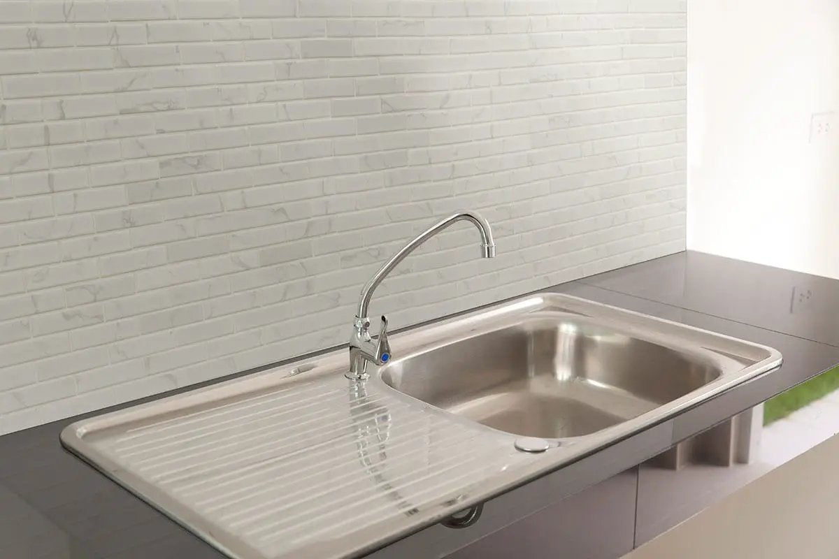 Carrara Matte 1x4x6mm Porcelain Mosaics 1x4 by MSI Surfaces