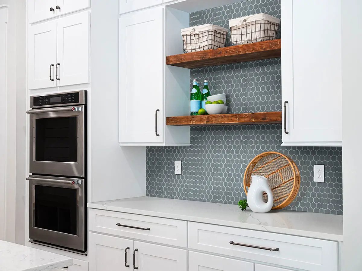 Cielo Azul Hexagon Glossy Porcelain Mosaics by MSI Surfaces