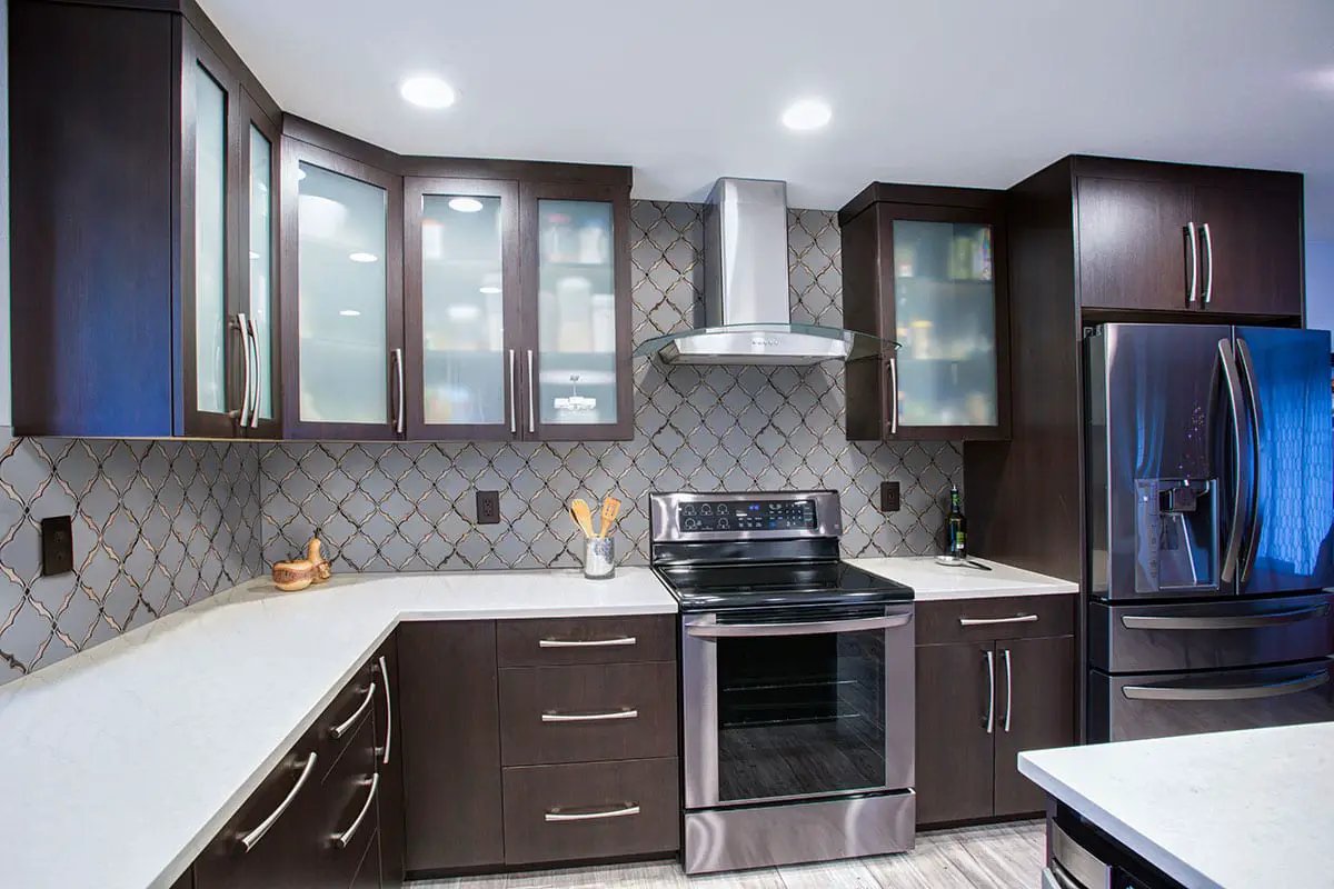 Victorian Light Arabesque Tile Glossy Pattern Ceramic Mosaics in a finished room