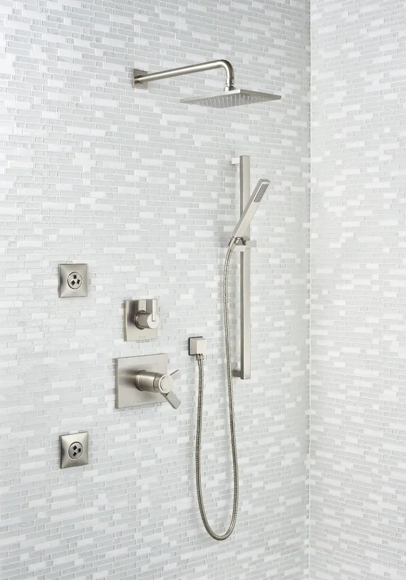 Delano Blanco 6mm Pattern Glass Mosaics in a finished room